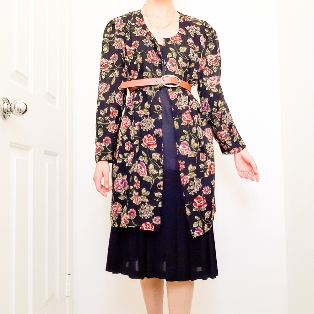🌹Vintage Button Down Dress with Black Slip Size 6
